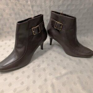Size 8.5 AA Talbots Brown Leather Boots